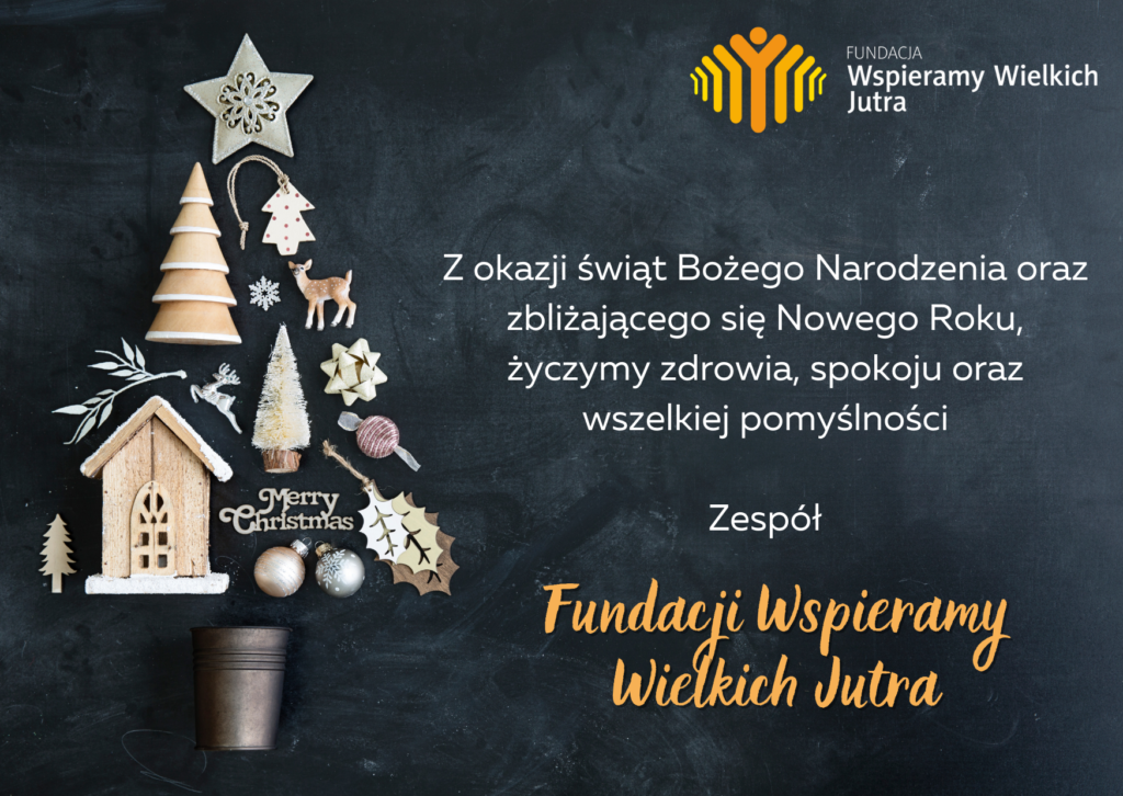 Kartka z ozdobami świątecznymi ułożonymi w kształt choinki. Logo fundacji. Z okazji świąt Bożego Narodzenia oraz zbliżającego się Nowego <a href=